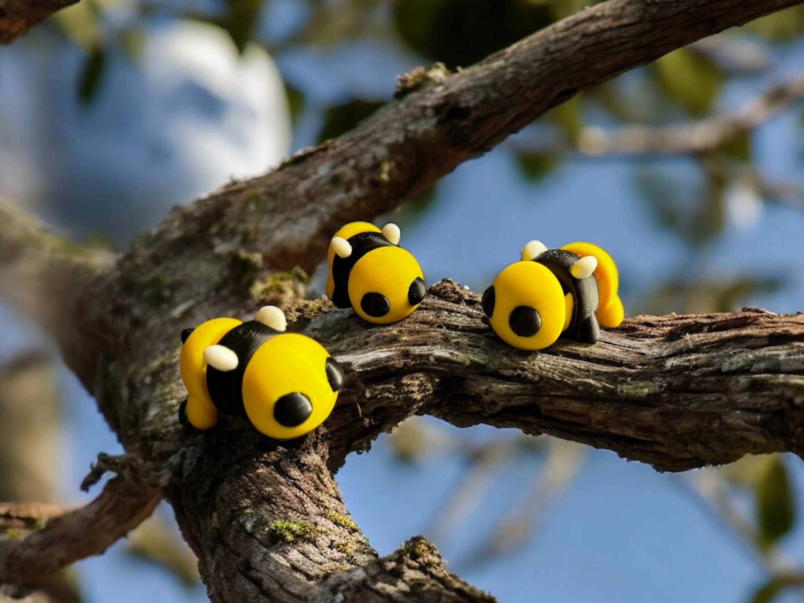 3D Printed Baby Bee Fidget Toy: Articulated Collectible