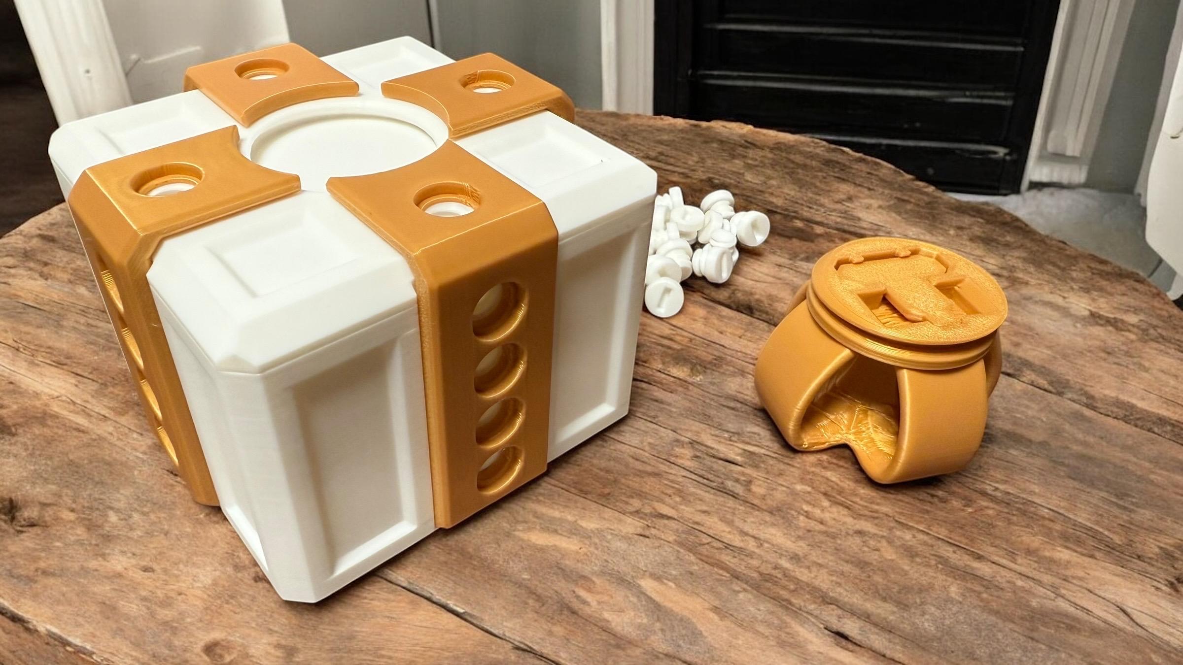 3D Printed Annoying Box – The Funniest Reusable Gift Box for Every Occasion!
