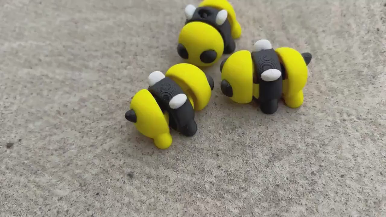 3D Printed Baby Bee Fidget Toy: Articulated Collectible